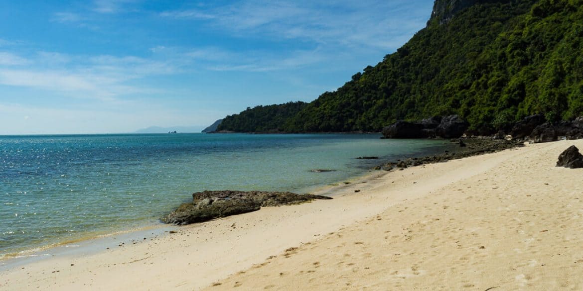 The deserted beach on Ko Wua Talap Island, Mu Ko Ang Thong National Marine Park, Thailand