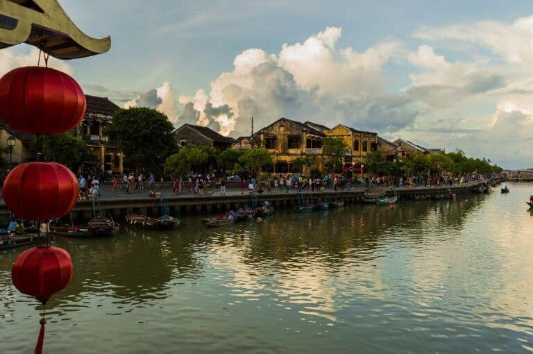 Hoi An's riverside during the day time