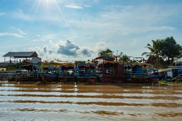 Taking the slow boat from Siem Reap to Battambang, Cambodia