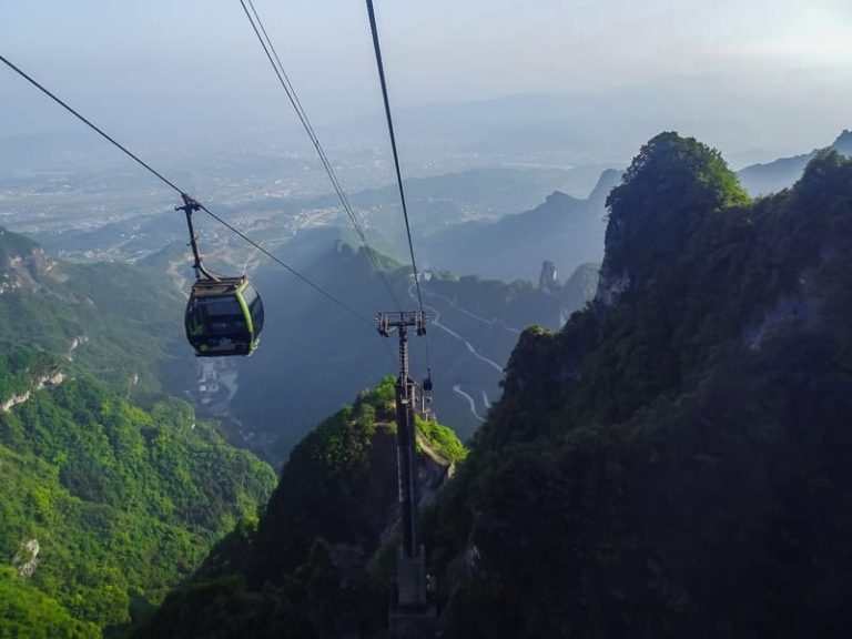 Comprehensive guide to the best Tianmen Mountain Itinerary