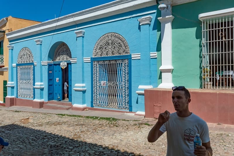 Ask a local questions in Trinidad, Cuba 