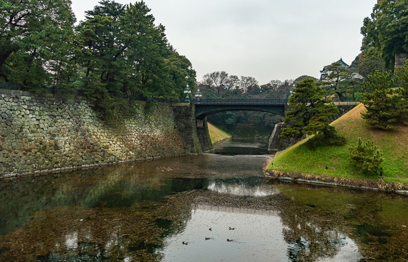 Visiting the Imperial Palace with this 7 days in Japan itinerary 