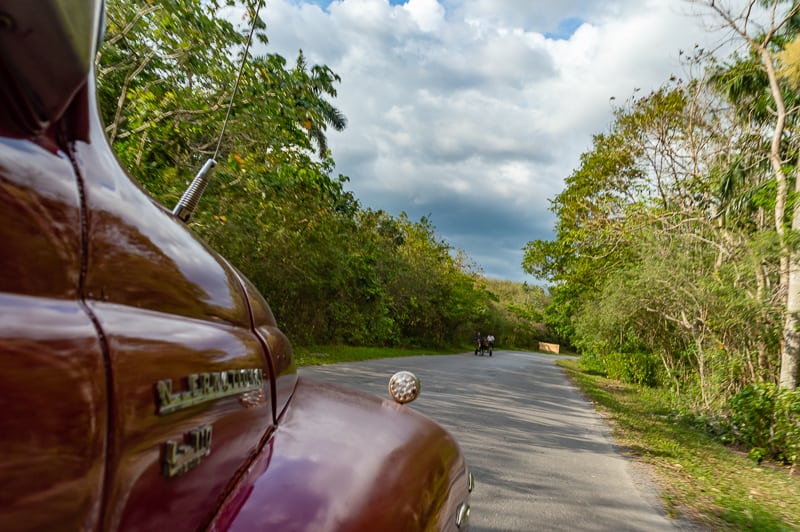Collectivo taxis are a cheap and easy way to travel around Cuba 