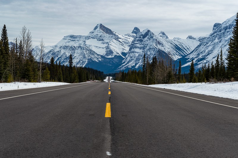 How long does the drive to Jasper from Banff take