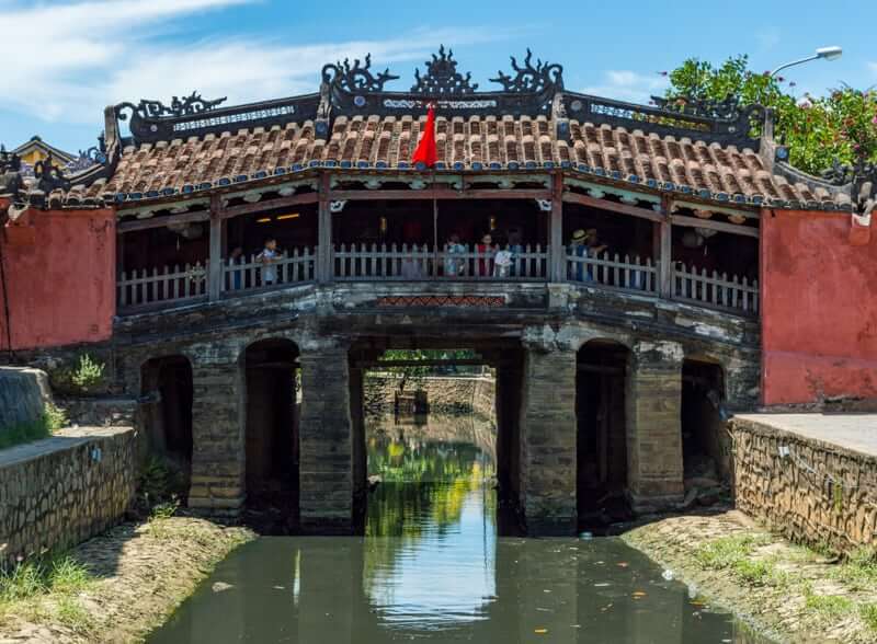 See the iconic Japanese Bridge with 2 day itinerary in Hoi An