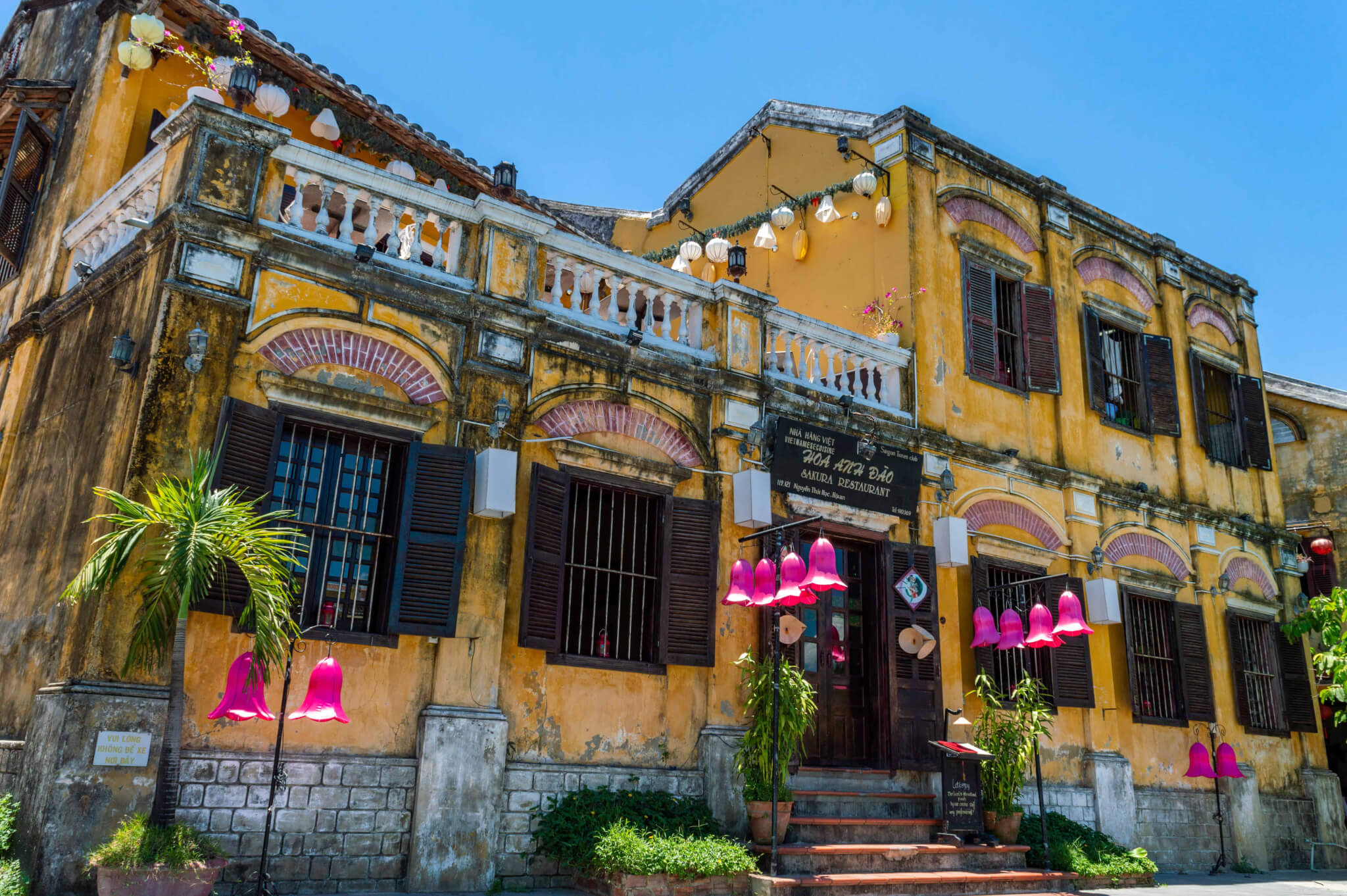 This 2 day Hoi An itinerary is a great addition to 10 days in Vietnam